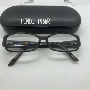 FENDI eyeglasses